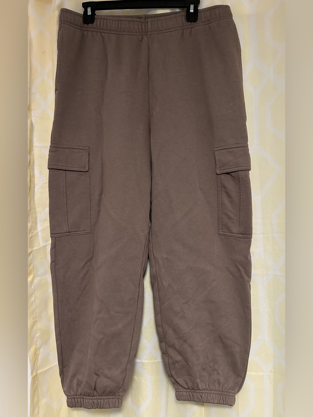 Tuff Athletics cargo jogger sweat pants